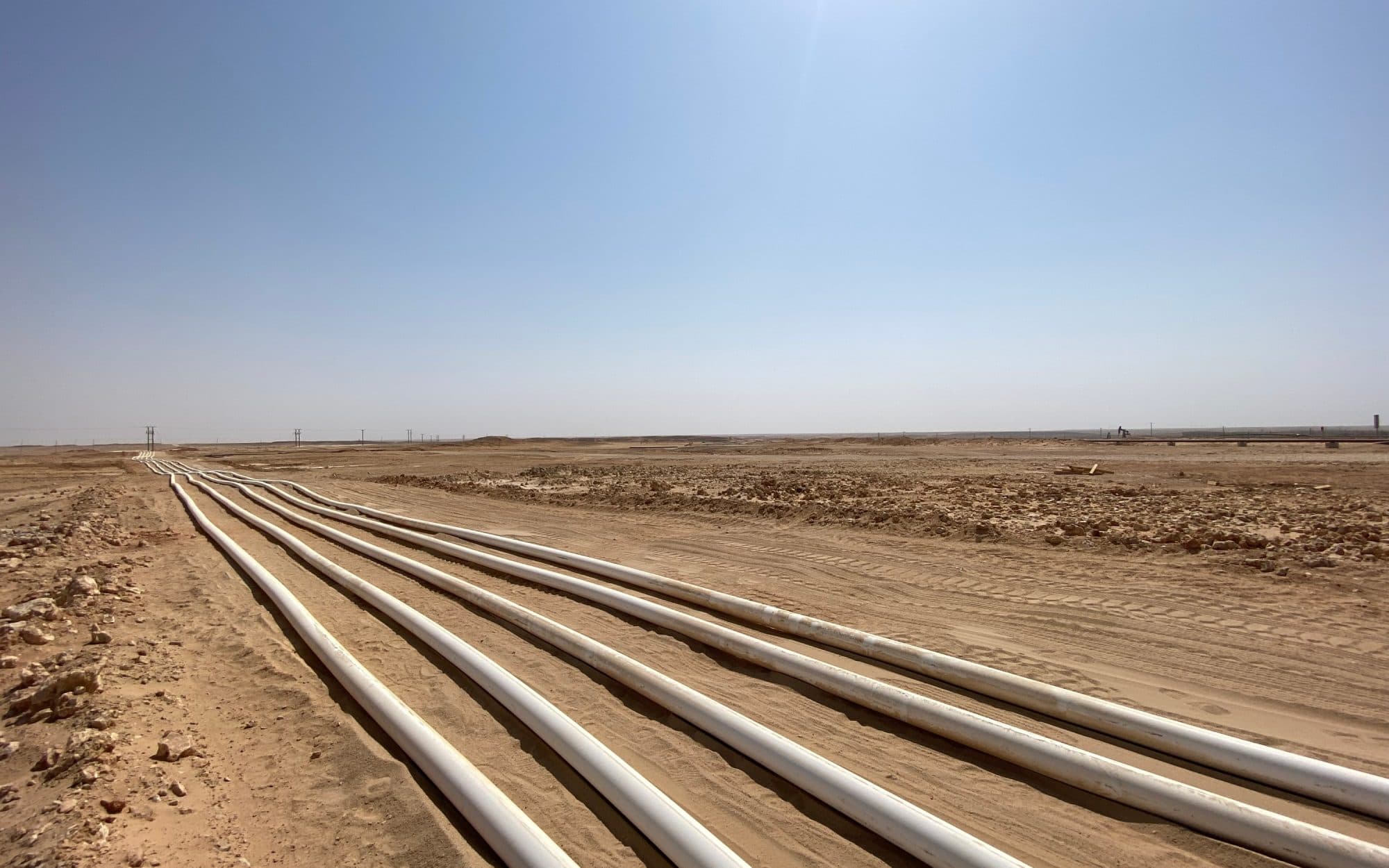 Standard Type (ST) — capable of taking up to 5,000 psi, resistant to corrosion, scale, erosion and chemicals